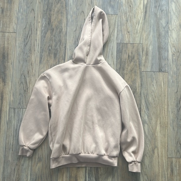 SHEIN Other - Boys hooded sweatshirt (print on back)